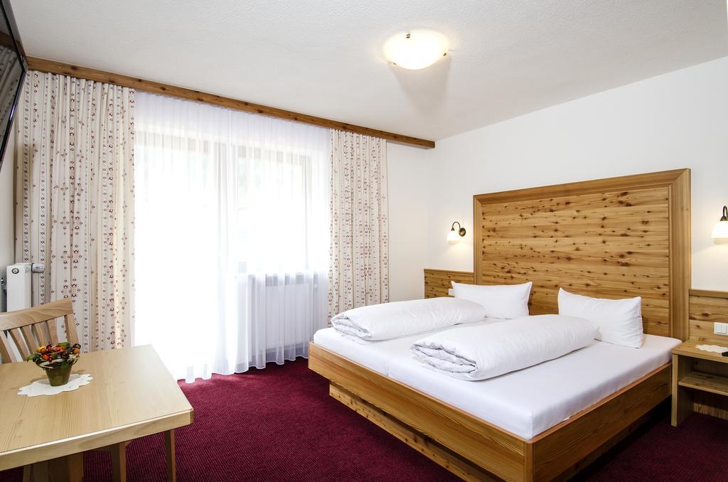 Hotel Gasthof Sonnenhof Ischgl